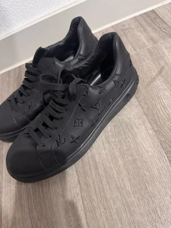 Louis Vuitton All-Black Monogram Low-Top Sneakers - Picture 2 of 5